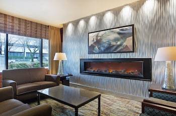 Crowne Plaza Hotel Knoxville Downtown University