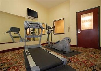 Hotel Comfort Suites