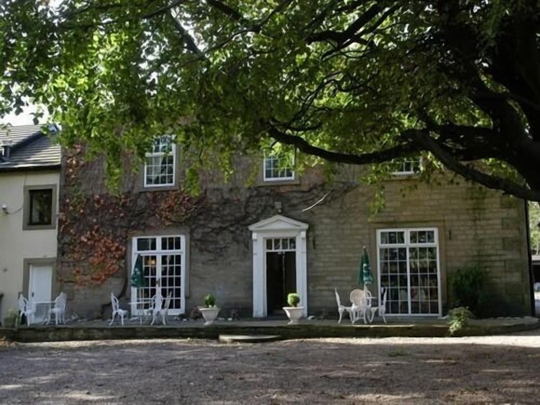 Alder House Hotel