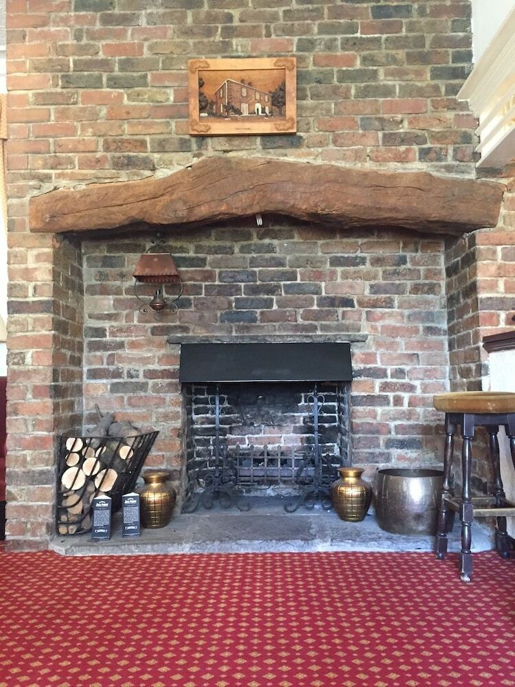 Alder House Hotel