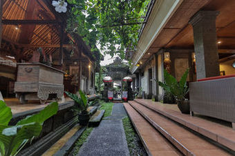 Hotel Puri Garden 2