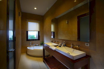 Aswattha Villas
