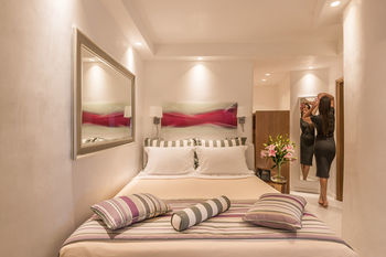 Villa Elite Luxury Suites