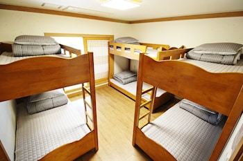 Hotel Hi Jun Guesthouse