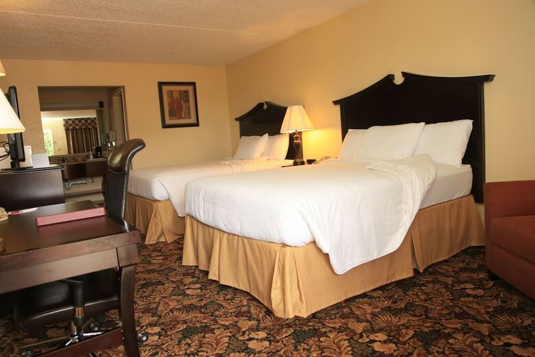 Hotel Plaza Inn