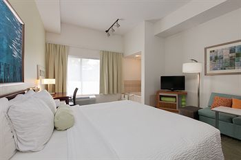 Hotel Springhill Suites By Marriott Indianapolis Carmel