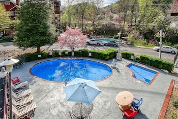 Hotel River Edge Motor Lodge Gatlinburg