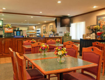 Hotel Baymont Inn And Suites Memphis East