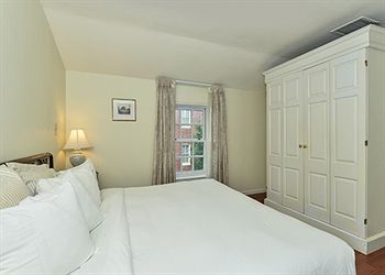 Admiral Fell Inn, An Ascend Hotel Collection Member