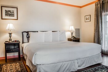 Admiral Fell Inn, An Ascend Hotel Collection Member