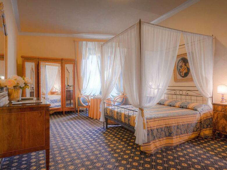 Hotel Palazzo Dal Borgo