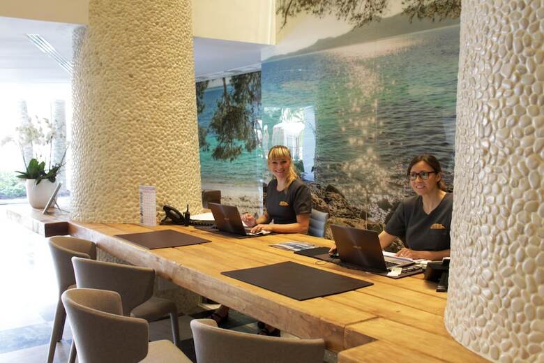 Hotel Pure Salt Garonda