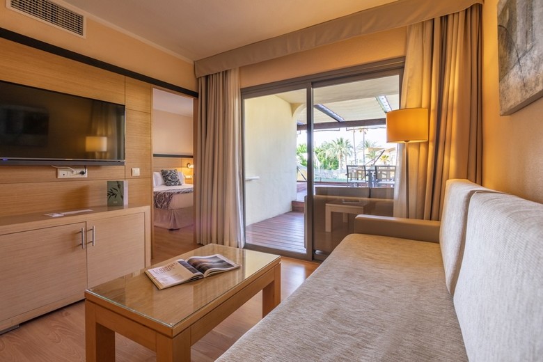Hotel Zafiro Tropic