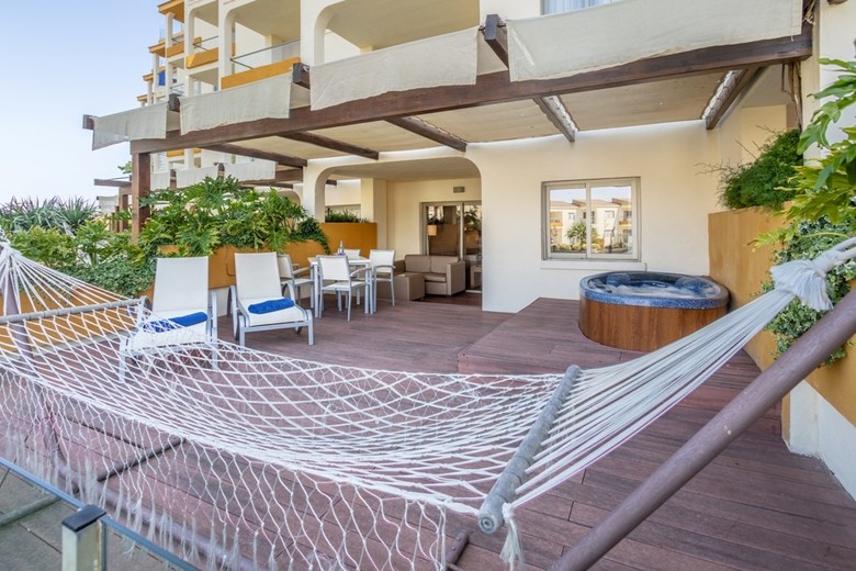Hotel Zafiro Tropic