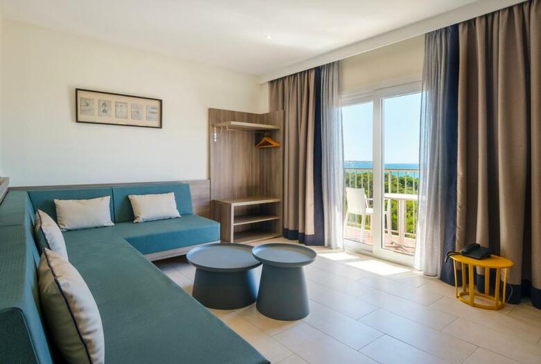 Apartamentos Tres Torres