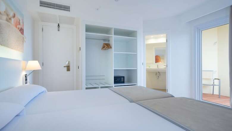 Hotel THB Maria Isabel