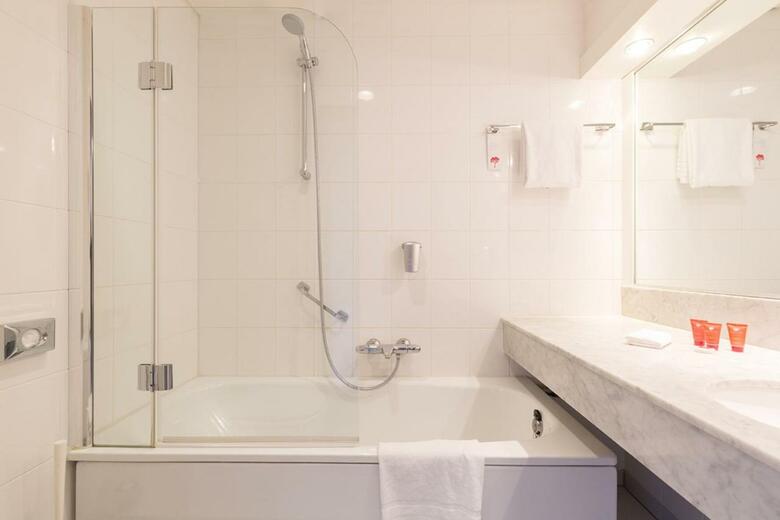 Leonardo Hotel Lelystad City Center