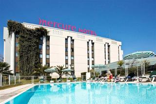Hotel Mercure Pau Palais Sports
