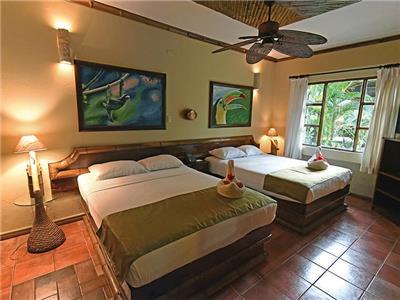 Canciones Del Mar Hotel