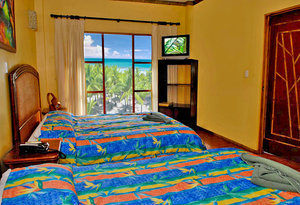 Canciones Del Mar Hotel
