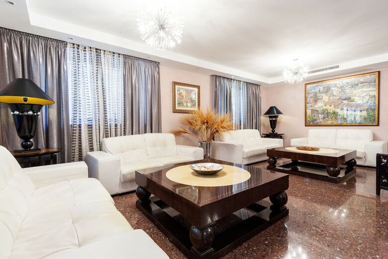 Hotel Torre Azul