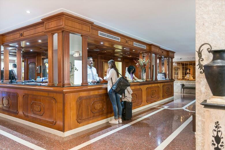 Hotel Torre Azul