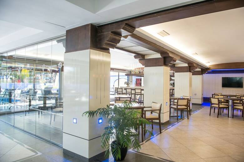 Hotel Torre Azul