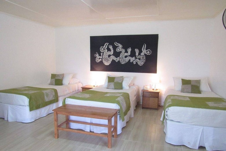 Hotel Easter Island Eco Lodge