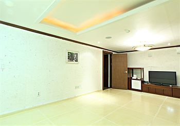 Donghae Eastern Hotel