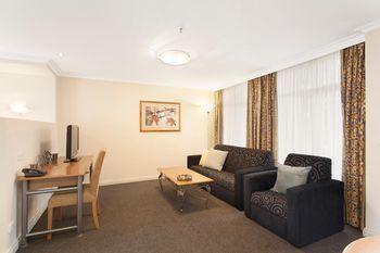 Hotel Melbourne Metropole Central
