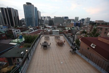 Hotel Myeongdong Artmonstay Guesthouse