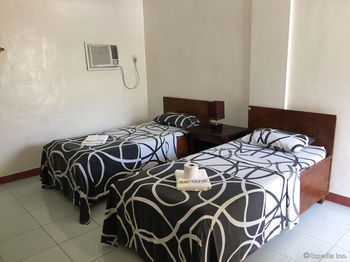 Hotel Aquatica Beach Resort