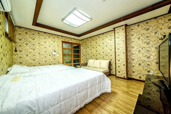 Gukje Hotel