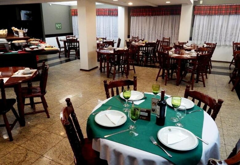 Holz Hotel