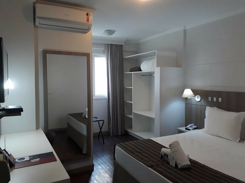 Hotel Valerim Plaza - Centro