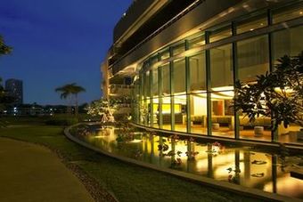 Chatrium Hotel Riverside Bangkok