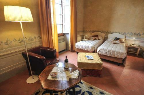 Residenza D'epoca Torre Dei Lari - Villa Strozzi-machiavelli