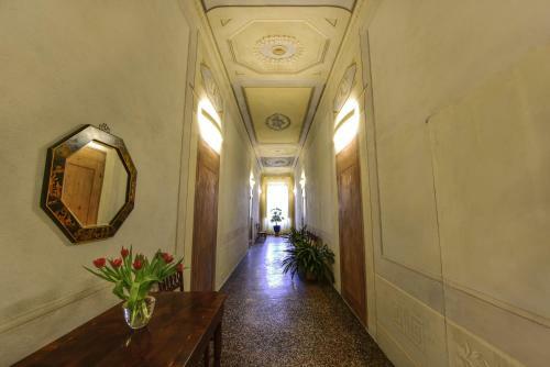 Residenza D'epoca Torre Dei Lari - Villa Strozzi-machiavelli