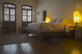 Hostal Ren I Tang