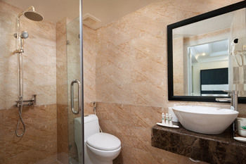 Serenity Villa Hotel