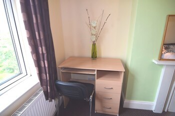 Manu's Place Shared Apartments