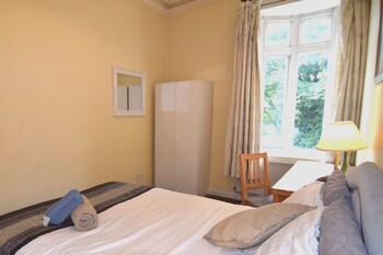 Manu's Place Shared Apartments