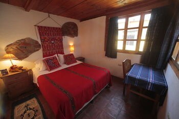 Yellow House - Hostel