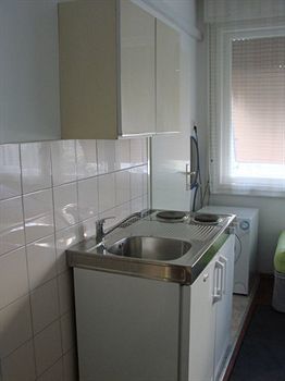 Residencia Apartment Nada