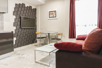 Citizentral Apartamentos Gascons