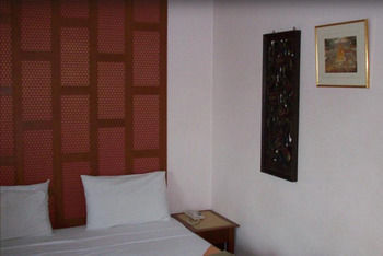 Hotel New Siam III