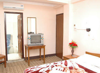 Festoon Hotel