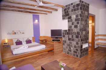 Club Mahindra Danish Villa Ooty-ooty