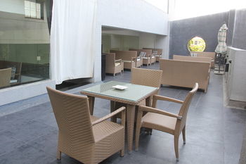 Keys Hotel The Aures