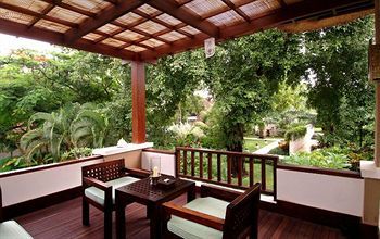 Hotel The Sandi Phala
